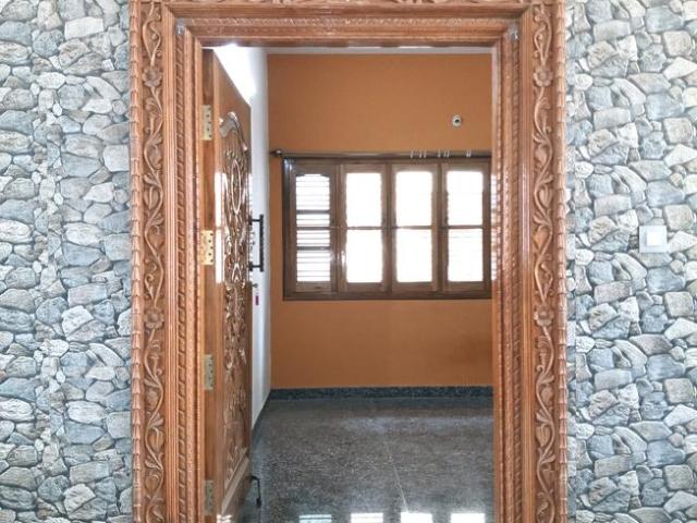 1 BHK Independent House in K R Puram for rent Bengaluru. The reference number is 10701950