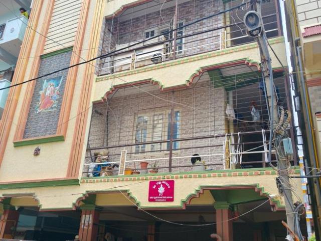 1 BHK Independent House in Kadugodi Industrial Area for rent Bengaluru. The reference number is 21137386