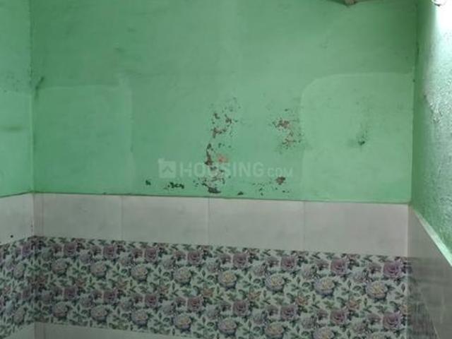 1 BHK Independent House in Kalyan East for rent Kalyan. The reference number is 20753165