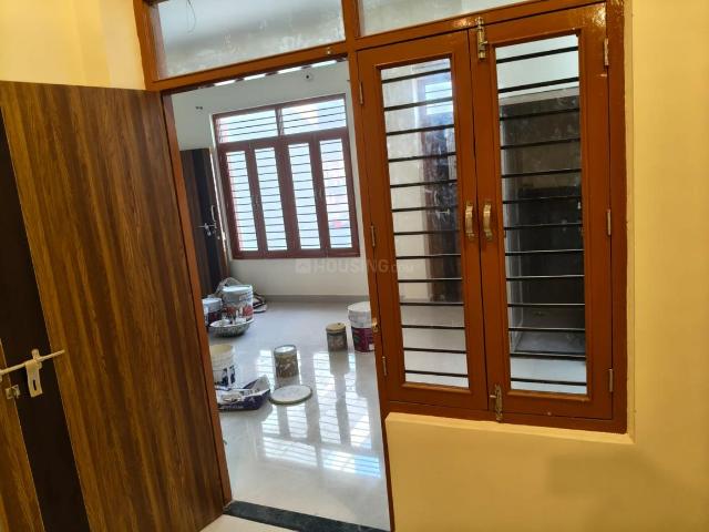 1 BHK Independent House in Kalyanpur for rent Kanpur. The reference number is 20290243