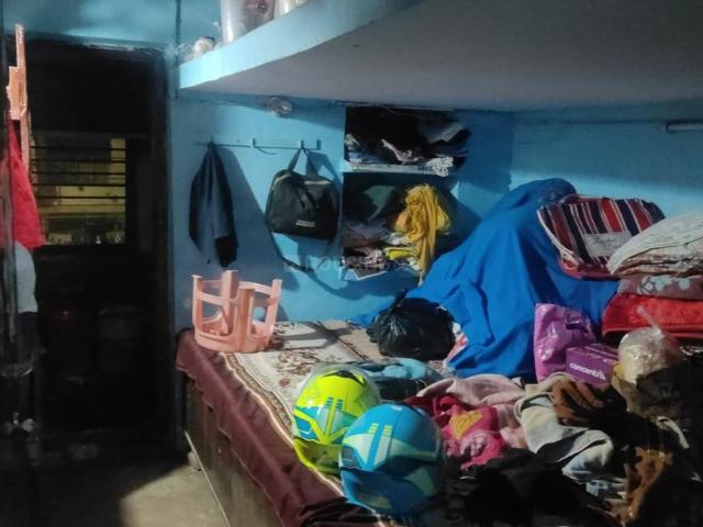 1 BHK Independent House in Kalkaji for rent New Delhi. The reference number is 18925067