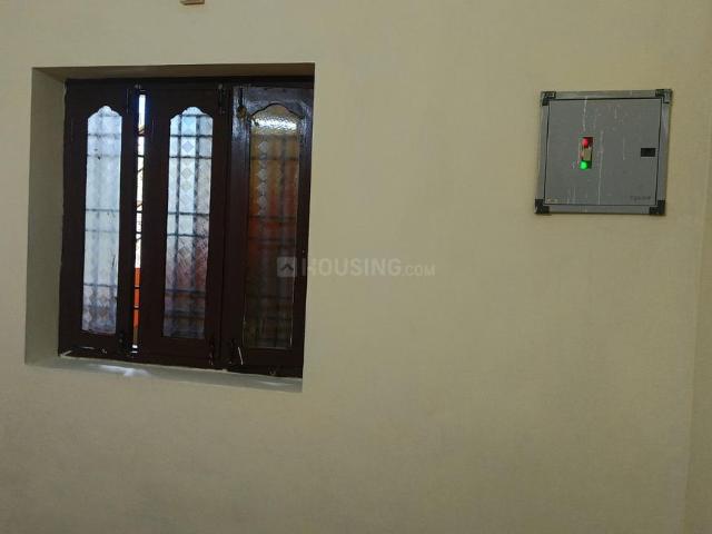 1 BHK Independent House in Karapakkam for rent Chennai. The reference number is 20628330