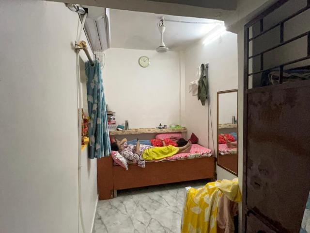 1 BHK Independent House in Karol Bagh for resale New Delhi. The reference number is 20685117