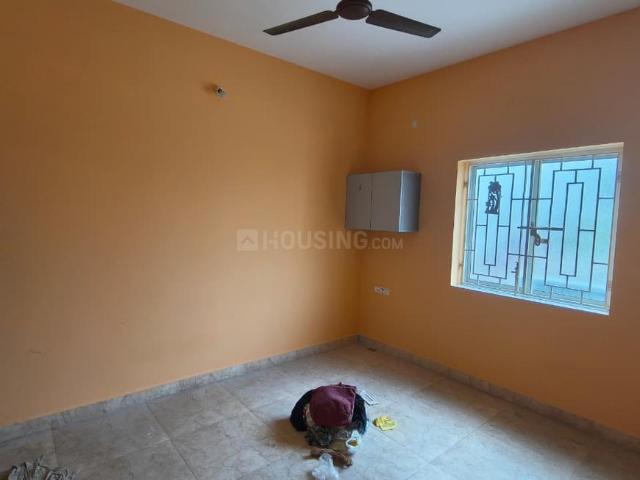 1 BHK Independent House in Kattupakkam for rent Chennai. The reference number is 21389715