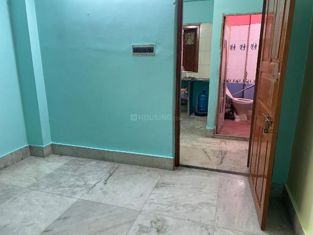 1 BHK Independent House in Keshtopur for rent Kolkata. The reference number is 20715121