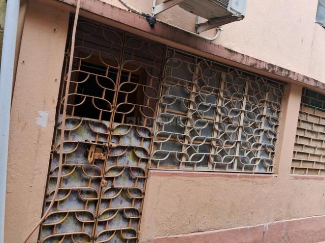 1 BHK Independent House in Keshtopur for rent Kolkata. The reference number is 20991047