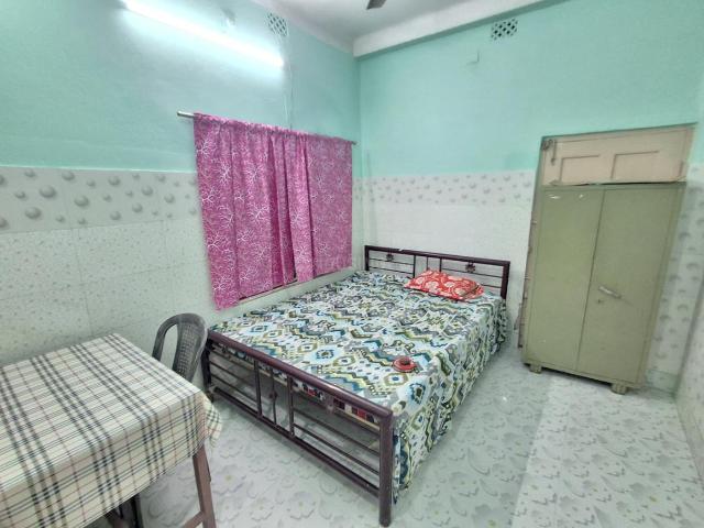 1 BHK Independent House in Keshtopur for rent Kolkata. The reference number is 21213633