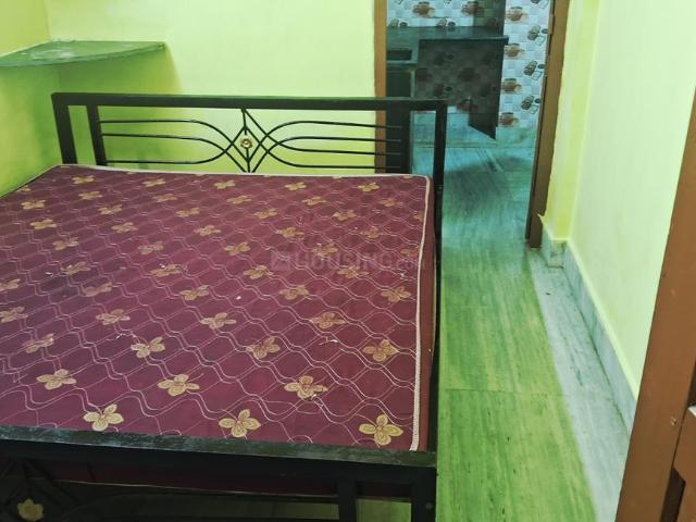 1 BHK Independent House in Keshtopur for rent Kolkata. The reference number is 21360203