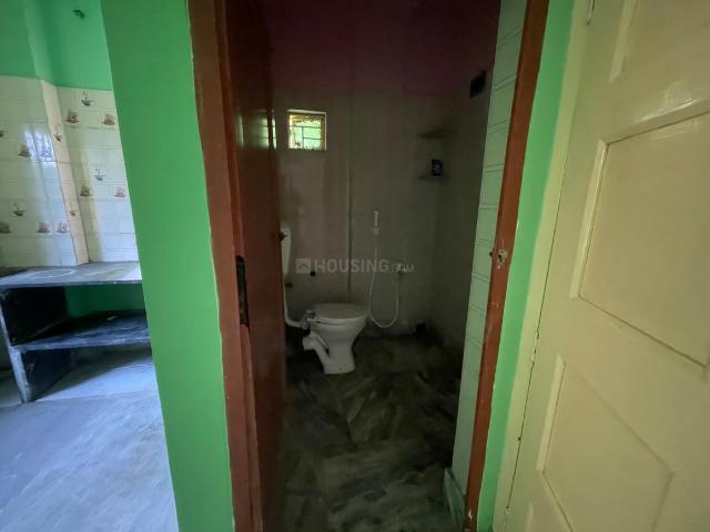 1 BHK Independent House in Keshtopur for rent Kolkata. The reference number is 21367225