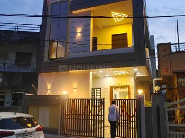 1 BHK Independent House in Kharbi for rent Nagpur. The reference number is 21043844