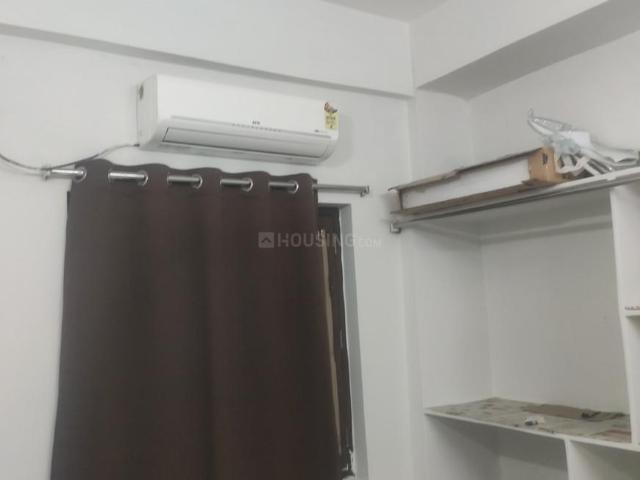 1 BHK Independent House in Kondapur for rent Hyderabad. The reference number is 18932007