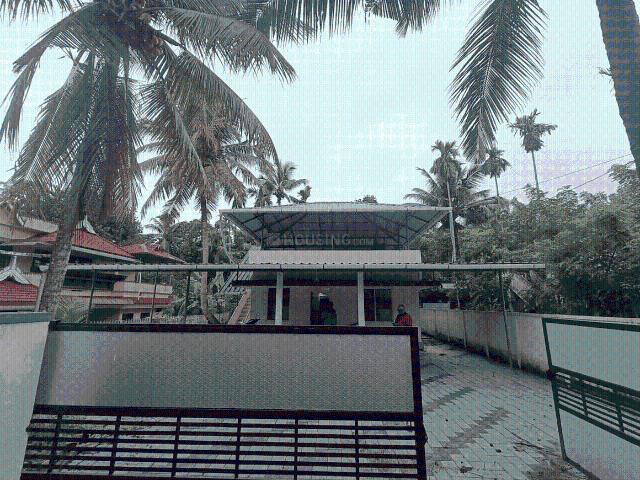 1 BHK Independent House in Kongorppilly for rent Kochi. The reference number is 17697557