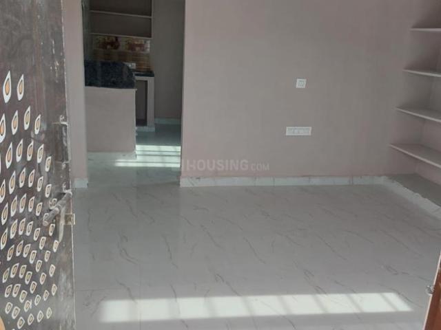 1 BHK Independent House in Kukatpally for rent Hyderabad. The reference number is 20714612
