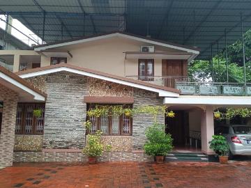 1 BHK Independent House in Kuttanellur for rent Thrissur. The reference number is 20306315