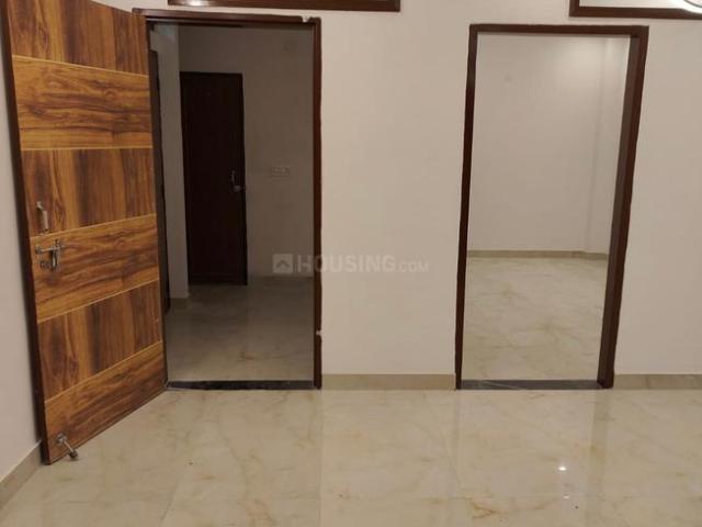 1 BHK Independent House in Lajpat Nagar for rent New Delhi. The reference number is 19793130