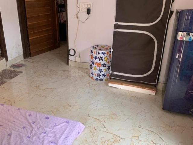 1 BHK Independent House in Lajpat Nagar for rent New Delhi. The reference number is 20370378