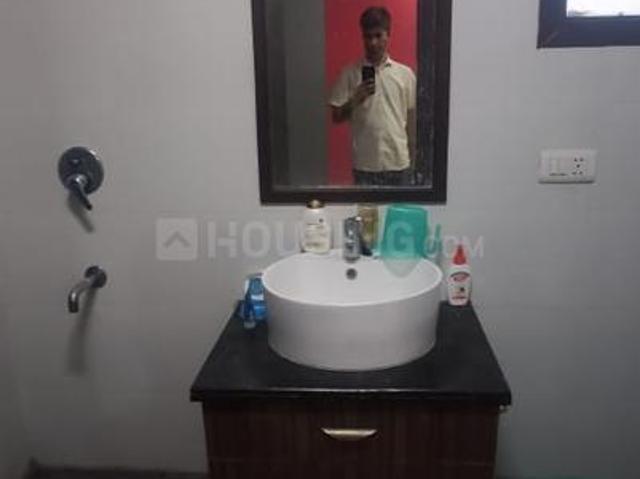 1 BHK Independent House in Lajpat Nagar for rent New Delhi. The reference number is 20417623