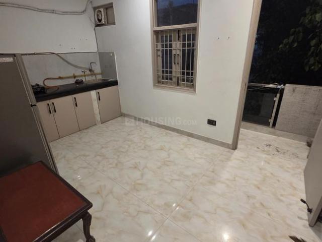 1 BHK Independent House in Lajpat Nagar for rent New Delhi. The reference number is 21110692