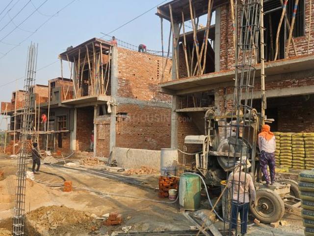 1 BHK Independent House in Lal Kuan for resale Ghaziabad. The reference number is 18968847
