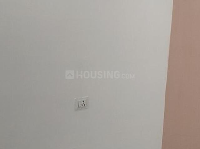 1 BHK Independent House in Laxmi Nagar for rent New Delhi. The reference number is 18635301