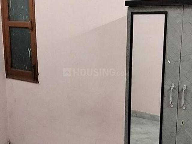 1 BHK Independent House in Laxmi Nagar for rent New Delhi. The reference number is 19036928