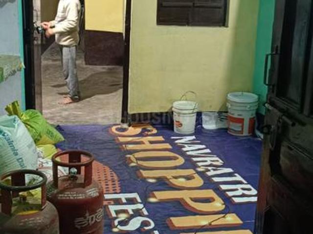 1 BHK Independent House in Lok Nagar for rent Unnao. The reference number is 6869896
