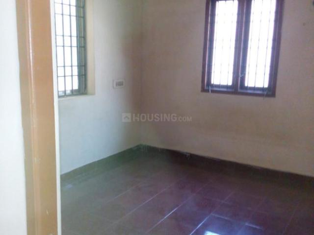 1 BHK Independent House in Madambakkam for rent Chennai. The reference number is 21039257