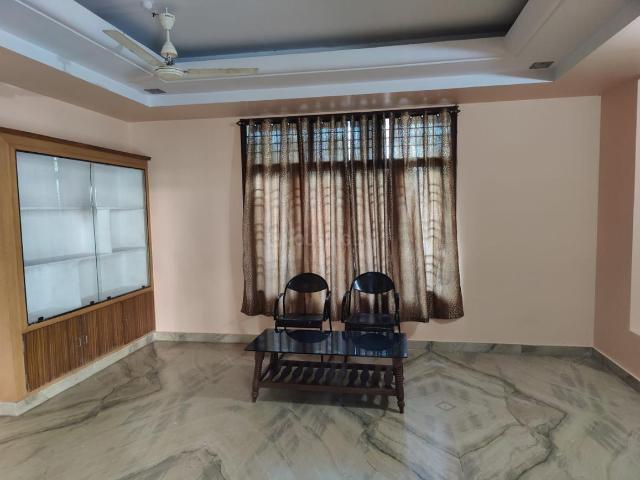 1 BHK Independent House in Maharani Peta for rent Visakhapatnam. The reference number is 20280391