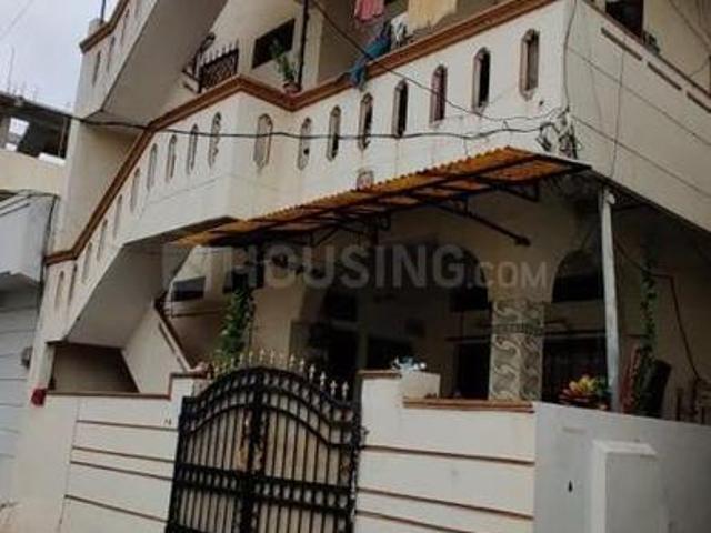 1 BHK Independent House in Mettuguda for resale Secunderabad. The reference number is 10518509