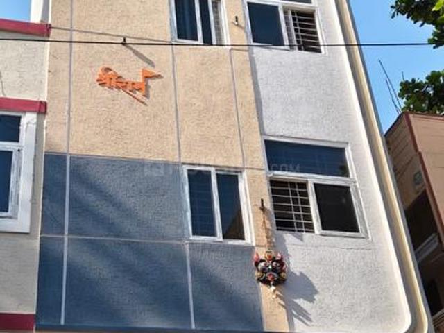 1 BHK Independent House in Moosapet for rent Hyderabad. The reference number is 21058051