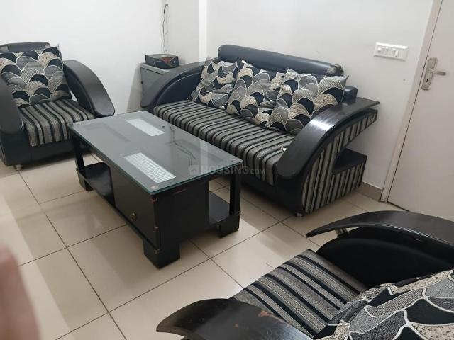 1 BHK Independent House in Model Town for rent Panipat. The reference number is 21147684