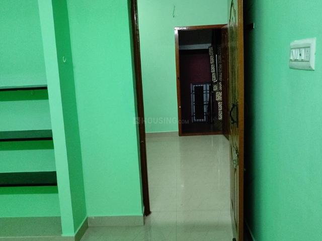 1 BHK Independent House in Mogappair East for rent Chennai. The reference number is 17047637