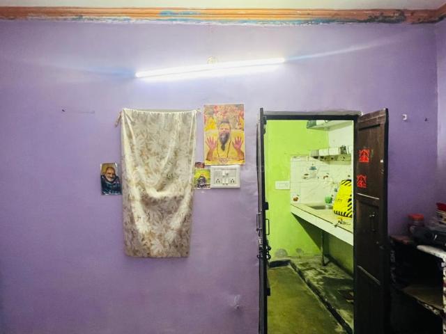 1 BHK Independent House in Mohan Cooperative Industrial Estate for rent New Delhi. The reference number is 20796859