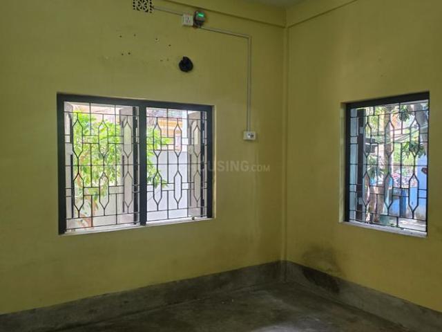 1 BHK Independent House in Mukundapur for rent Kolkata. The reference number is 21120044
