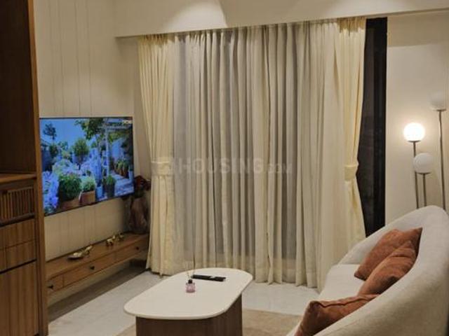 1 BHK Independent House in Mulund East for resale Mumbai. The reference number is 21030873