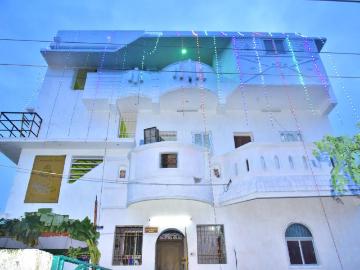 1 BHK Independent House in Nandiambakkam for rent Chennai. The reference number is 20129971