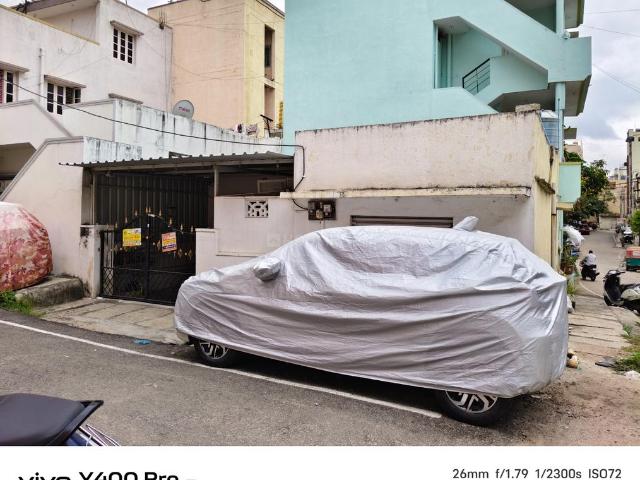 1 BHK Independent House in Nagarbhavi for resale Bengaluru. The reference number is 21027100