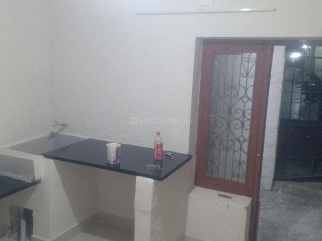 1 BHK Independent House in Narasothipatti for rent Salem. The reference number is 21071634