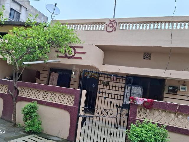 1 BHK Independent House in Narendra Nagar for rent Nagpur. The reference number is 21148613