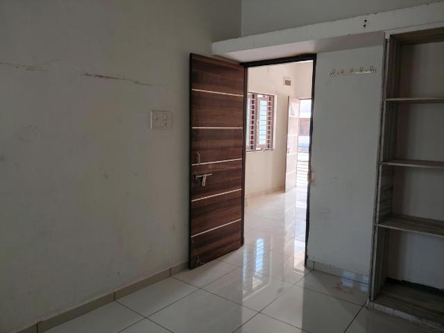 1 BHK Independent House in Nava Naroda for resale Ahmedabad. The reference number is 19779011