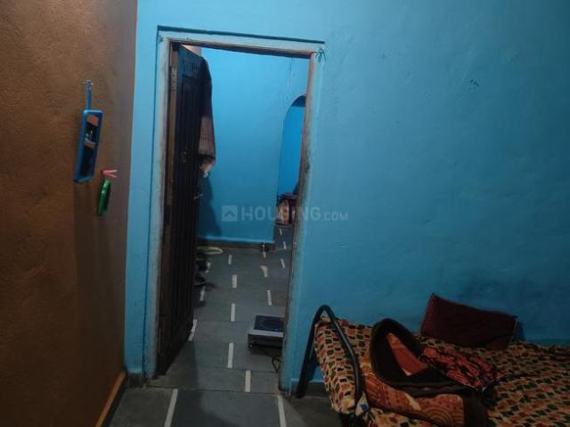 1 BHK Independent House in Navlakha for rent Indore. The reference number is 21024063