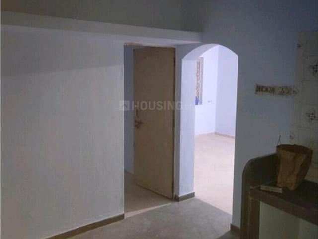 1 BHK Independent House in New Ranip for resale Ahmedabad. The reference number is 20578623