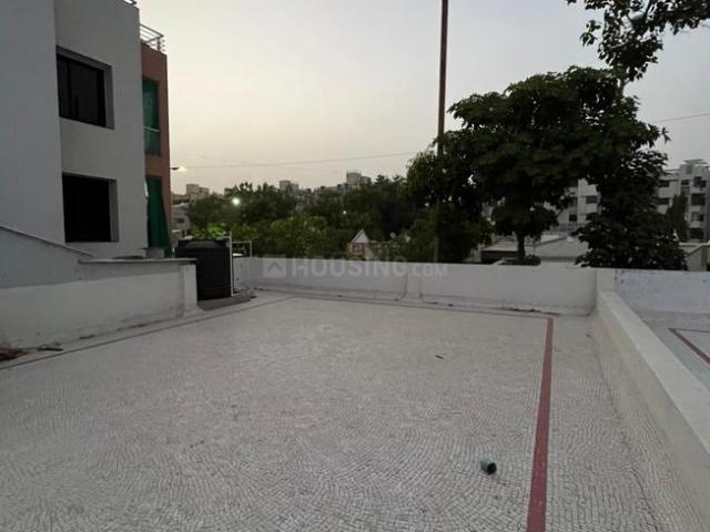 1 BHK Independent House in New Ranip for resale Ahmedabad. The reference number is 20239502