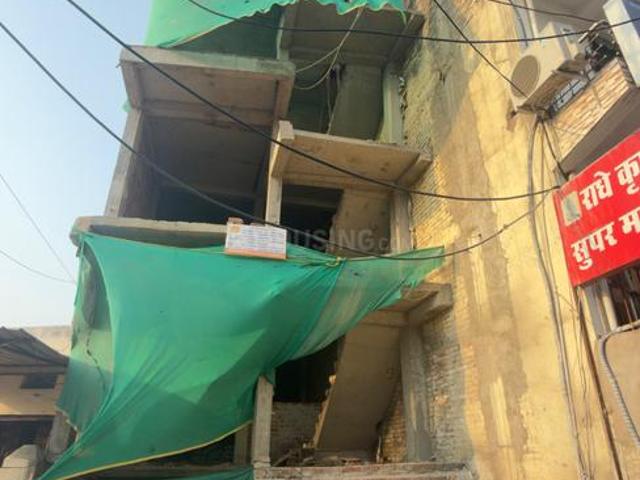1 BHK Independent House in Newada for rent Varanasi. The reference number is 21348071