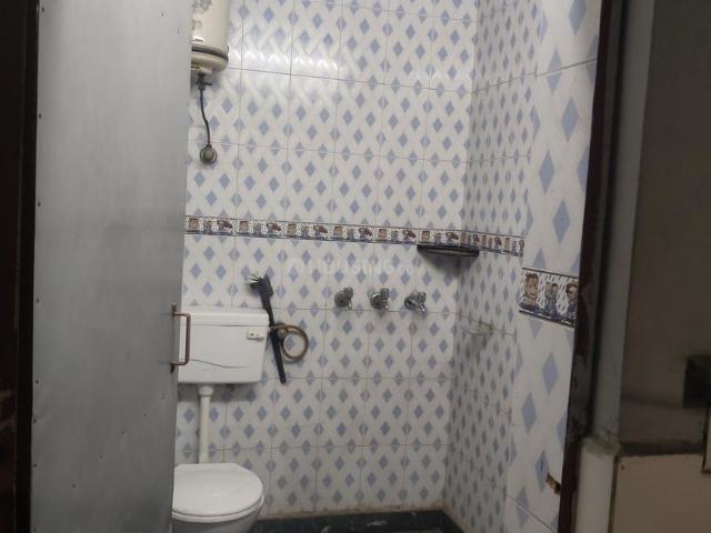 1 BHK Independent House in Paschim Vihar for rent New Delhi. The reference number is 19447388