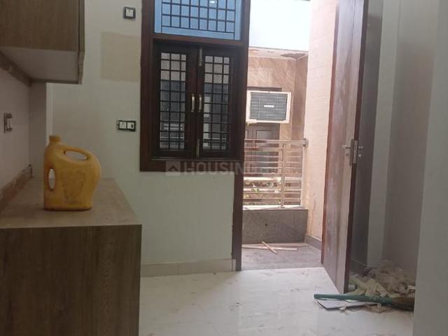1 BHK Independent House in Patel Nagar for rent New Delhi. The reference number is 19434701