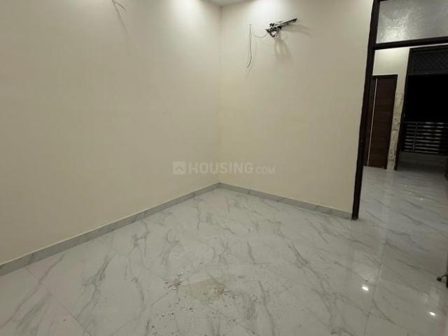 1 BHK Independent House in Patel Nagar for rent New Delhi. The reference number is 19832844