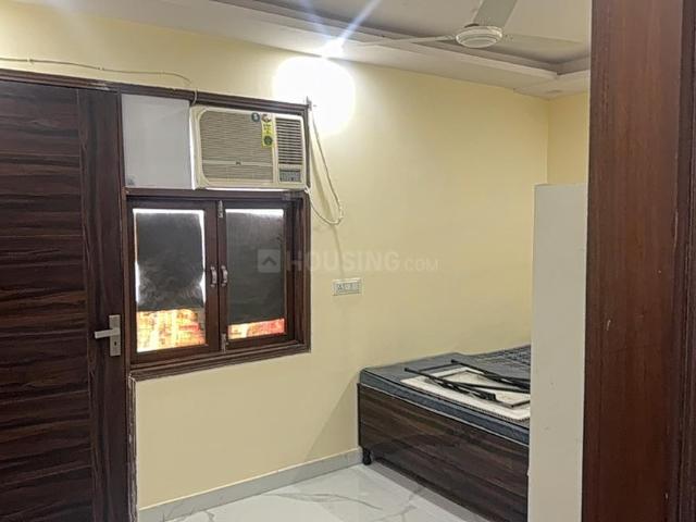 1 BHK Independent House in Patel Nagar for rent New Delhi. The reference number is 19914322