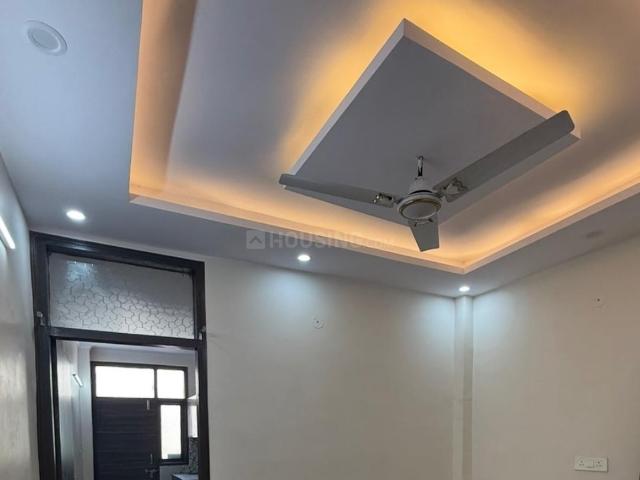 1 BHK Independent House in Patel Nagar for rent New Delhi. The reference number is 19316388