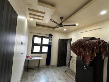 1 BHK Independent House in Patel Nagar for rent New Delhi. The reference number is 20548932
